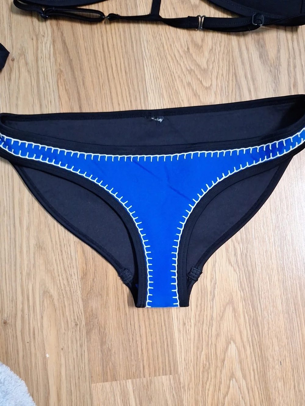 triangl swimwear Pink & Mint Colorblock Bikini Set with Blue Bag